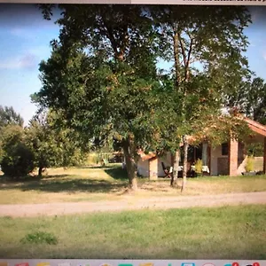 Hébergement de vacances La Petite Maison France